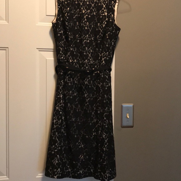 White House black market dress - Picture 5 of 8